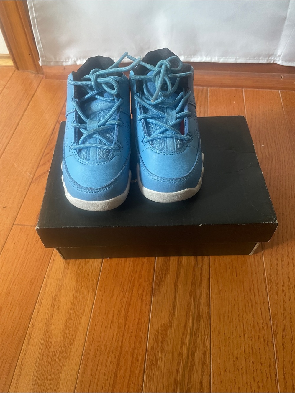 Jordan Kids Light Blue Lace-Up Sneakers